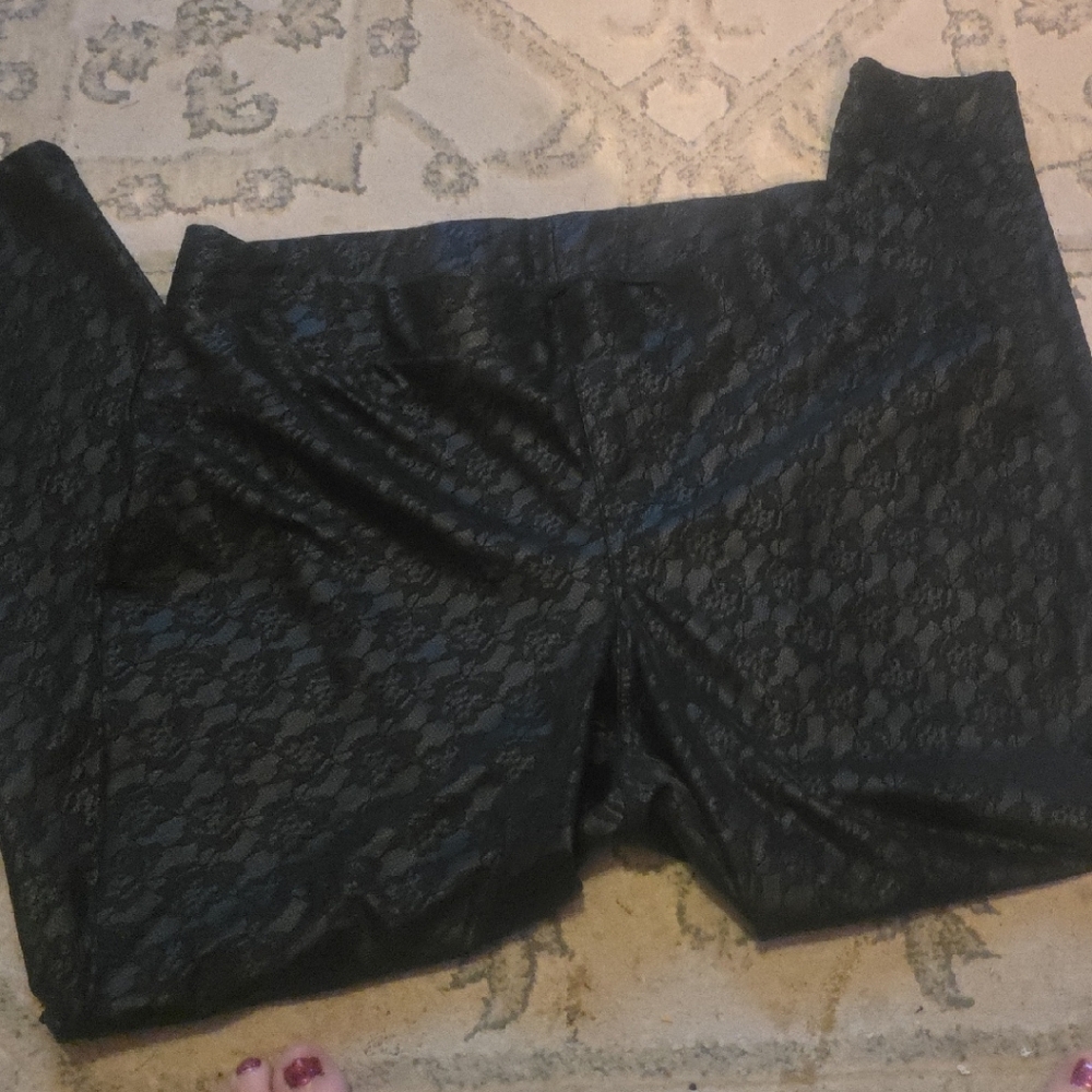 Torrid Black Lace Leggings Size 2